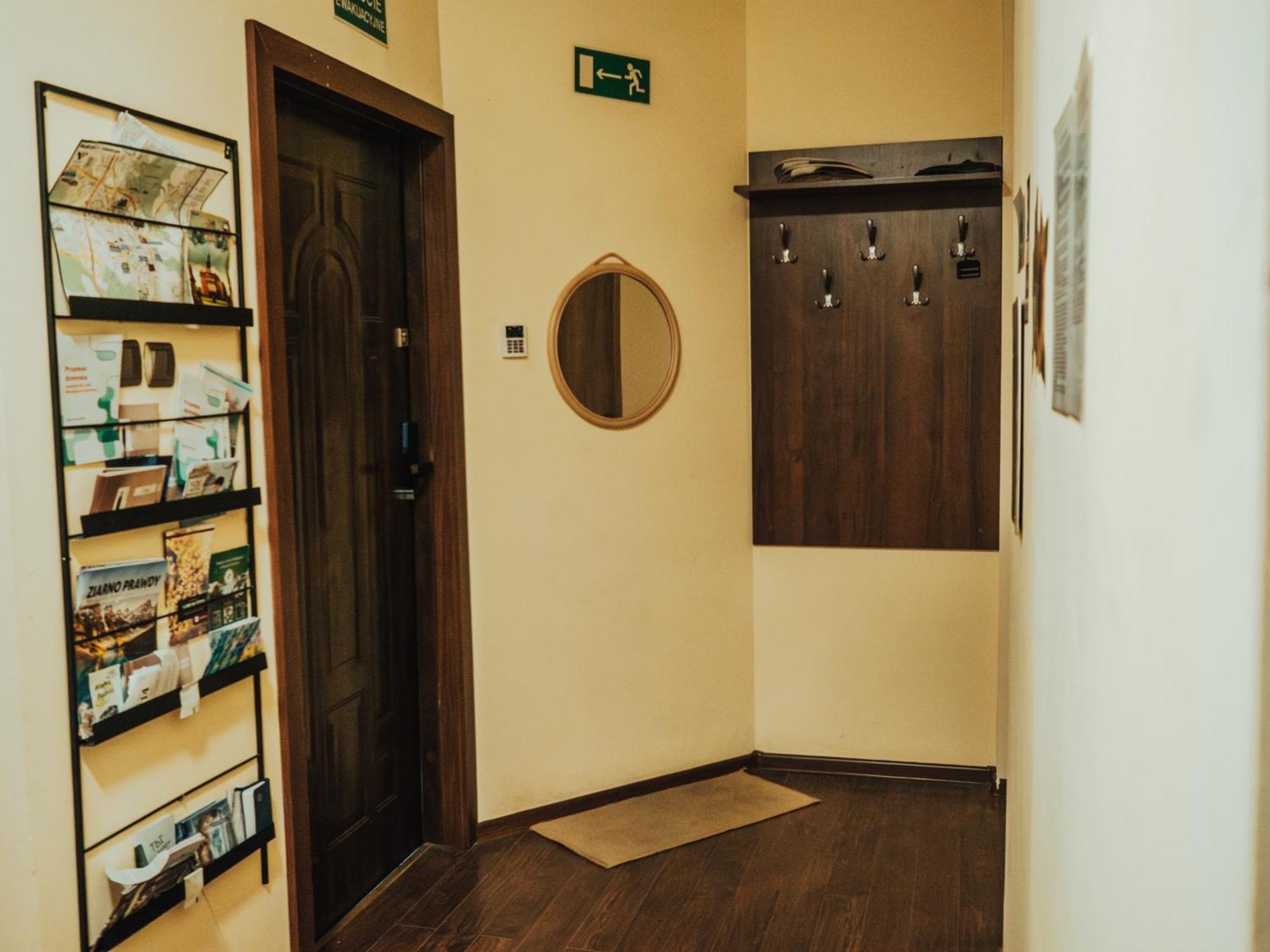 Noclegi Na Slowackiego 6 Wałbrzych Exterior foto